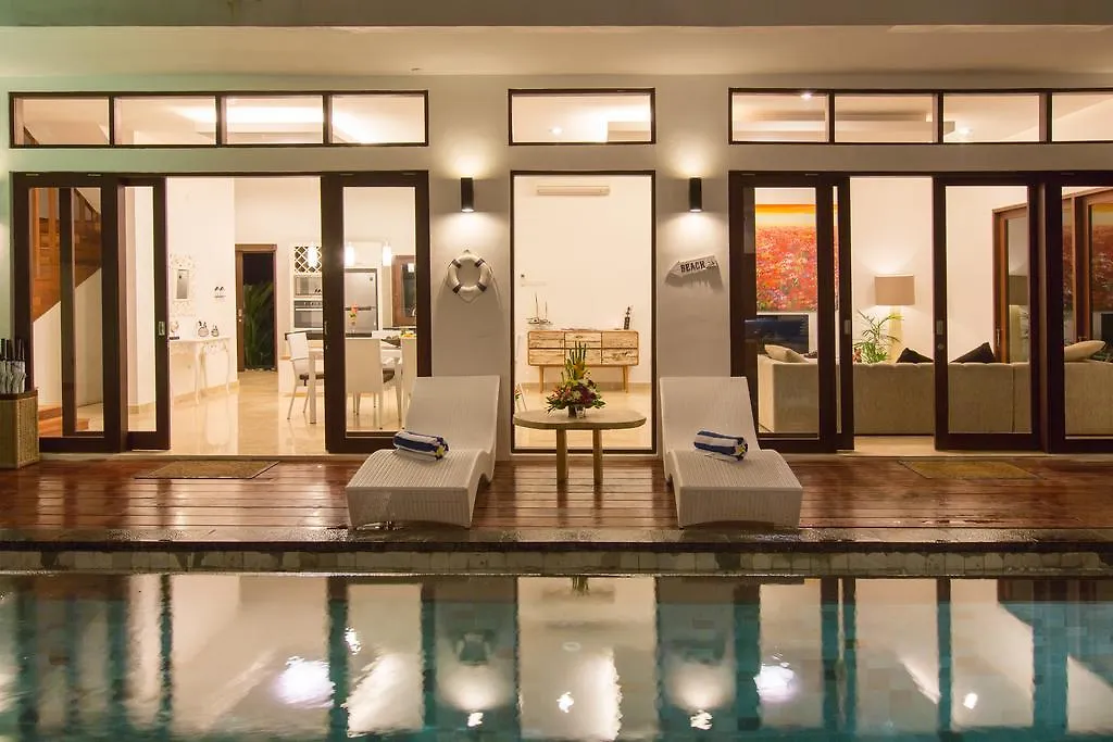 Villa Club Corner Residence By Nagisa Bali Canggu