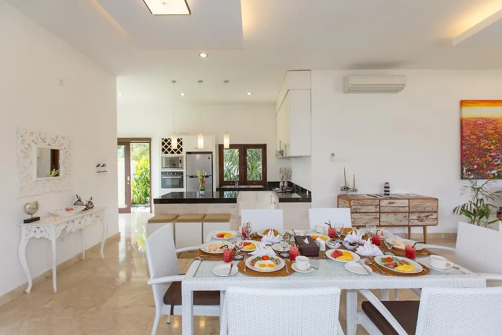 Villa Club Corner Residence By Nagisa Bali Canggu   Canggu (Bali)